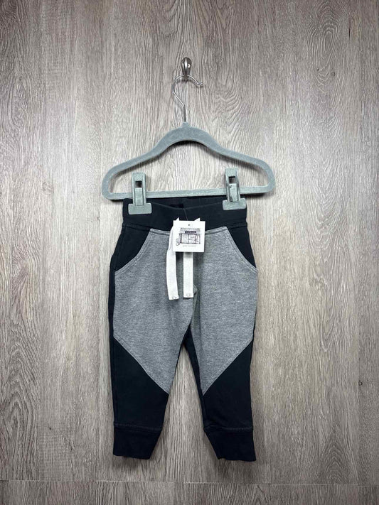 Peekaboo Beans Size 1y Pants