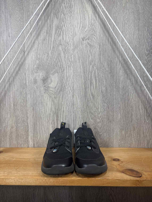 Jan & Jul Size C11 Sneakers