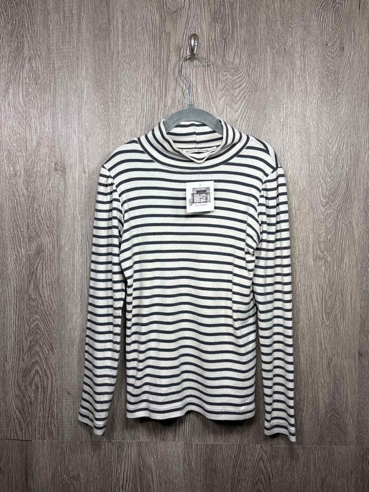 Petits Vilains Size 6-7y Shirt