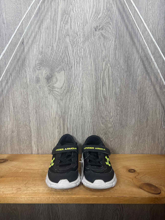 Under Armour Size C9 Sneakers
