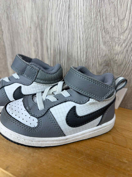 Nike Size C6 Sneakers