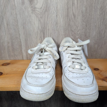 Nike Size Y5 Sneakers