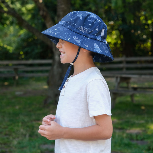 Sun Hat - Navy whale, aqua dry