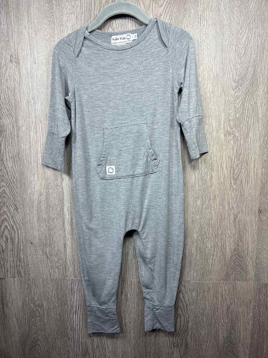 Huro Kids Size 6-12m Romper