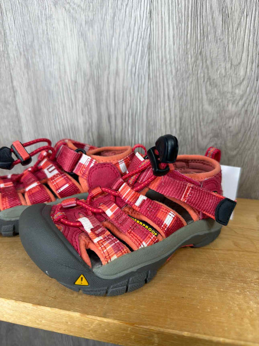 Keen Size C8 Summer