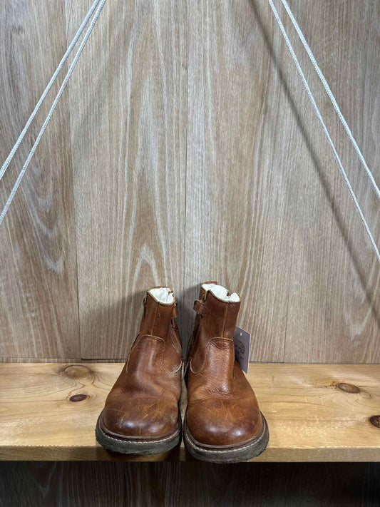 Wheat Size C13 Boots