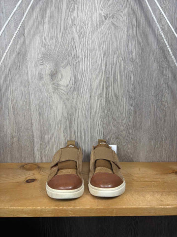 Uggs Size C7 Sneakers