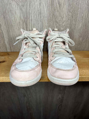 Nike Size Y2 Sneakers