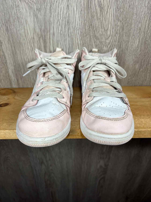 Nike Size Y2 Sneakers