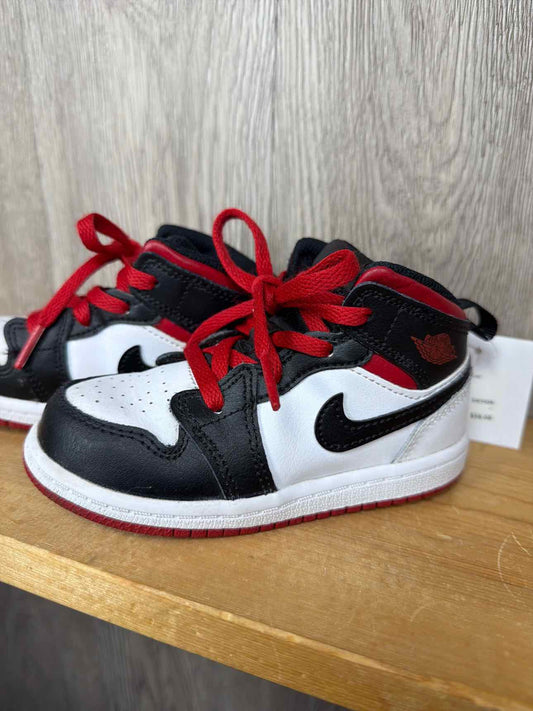 Nike Size C7 Sneakers