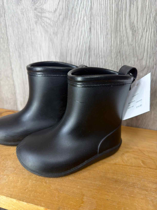 Size C5 Rain Boots