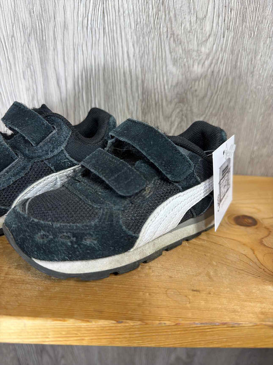 Puma Size C6 Sneakers