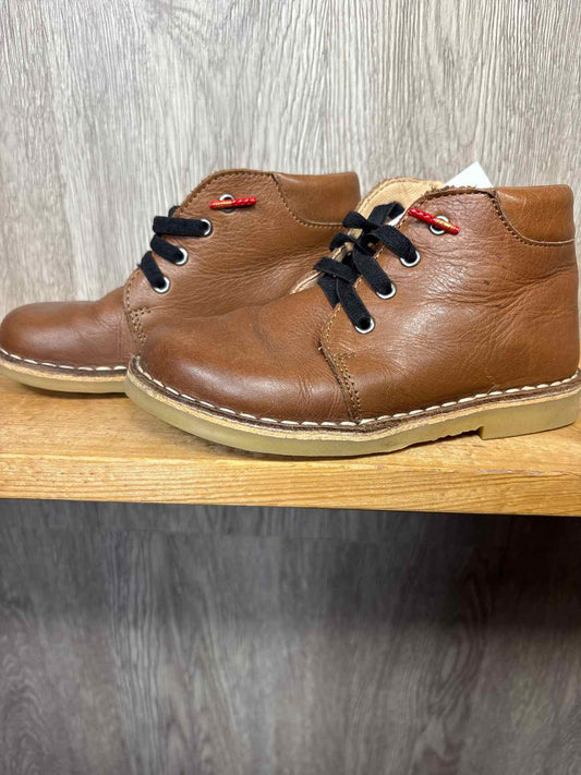 Size C10 Boots