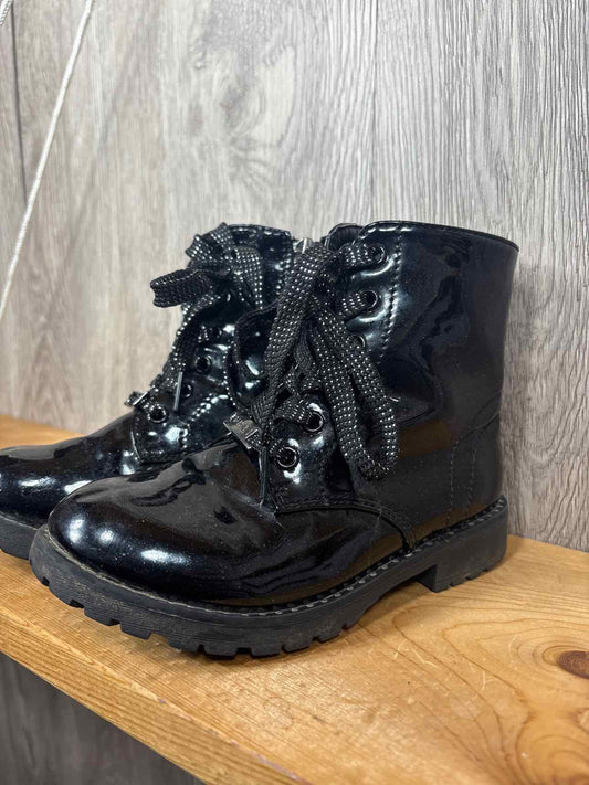 Tahari Size C11 Boots