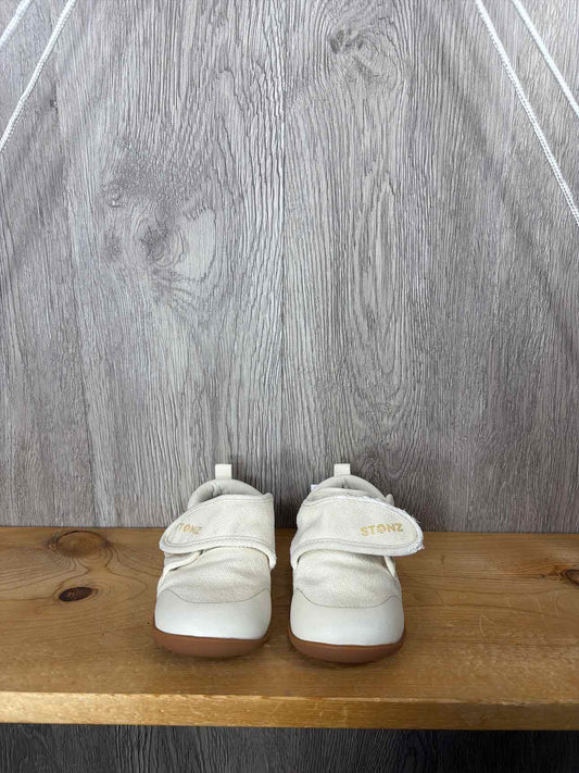 Stonz Size C7 Sneakers