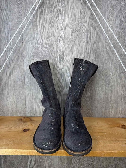 Size C12 Boots