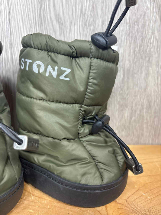 Stonz Size C4 Boots