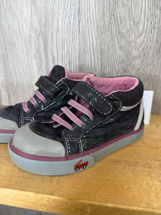 See Kai Run Size C8 Sneakers