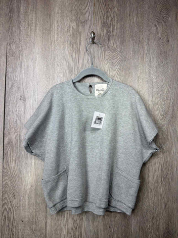 Vignette Size 6y Shirt