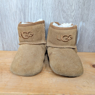 Uggs Size C5 Soft Sole
