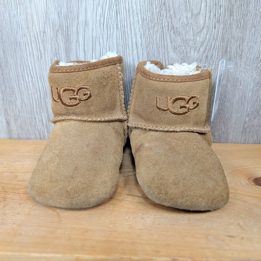 Uggs Size C5 Soft Sole
