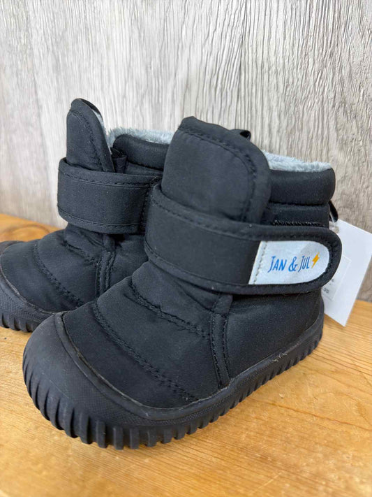 Jan & Jul Size C5 Boots