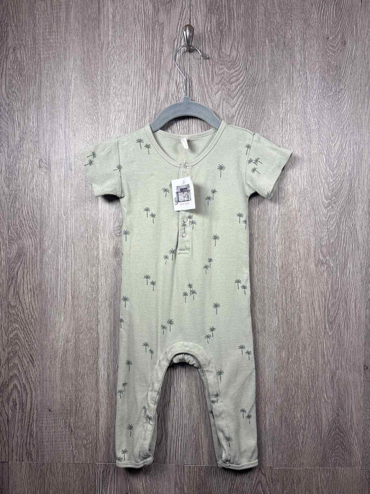 Quincy Mae Size 6-12m Romper