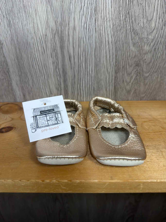 Hey Folks Size C3 Soft Sole