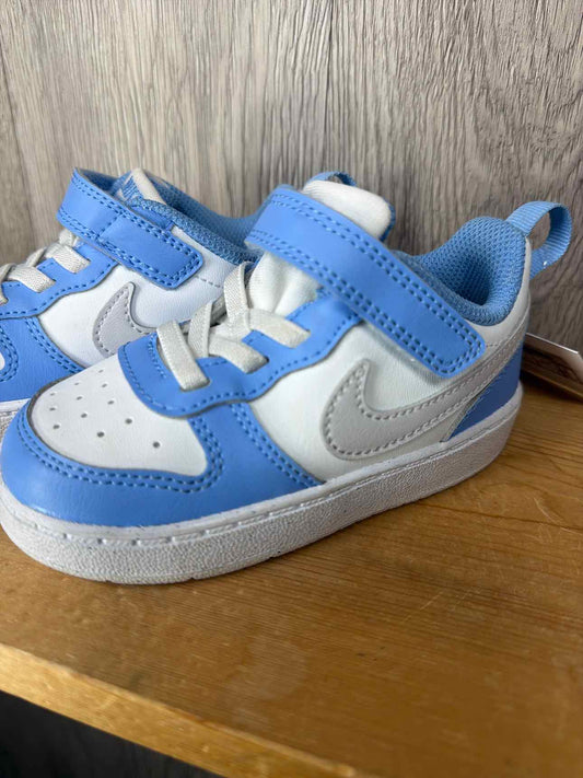 Nike Size C7 Sneakers