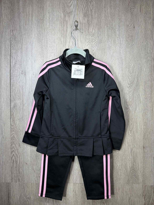 Adidas Outfit
