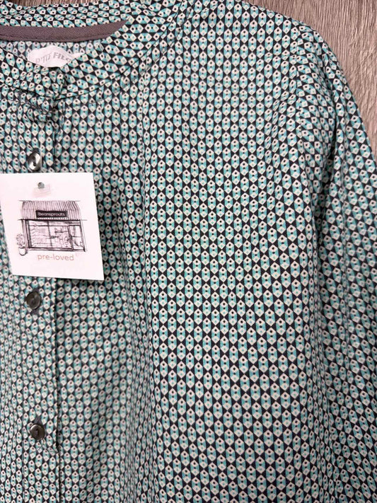 Size 2y Shirt