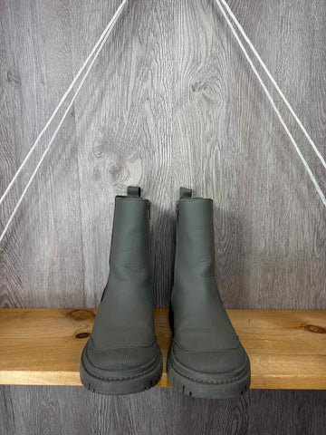 Zara Size Y3 Boots