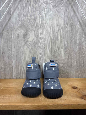 Jan & Jul Size C4 Boots