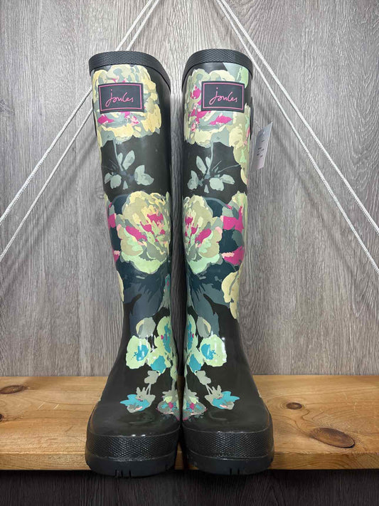 Size Y5 Rain Boots