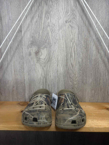 Crocs Size Y1 Summer