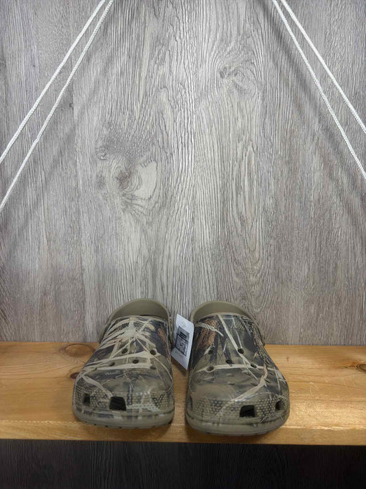 Crocs Size Y1 Summer