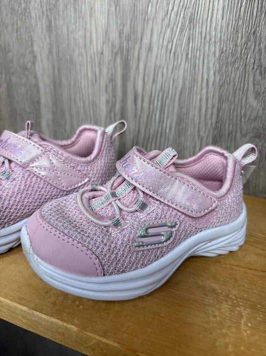 Skechers Size C6 Sneakers