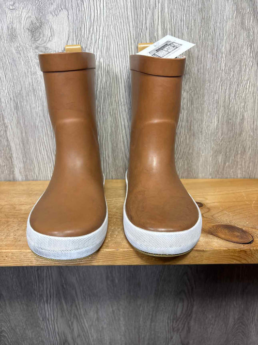 Size C10 Rain Boots