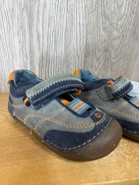 Stride Rite Size C5 Soft Sole