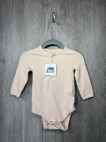 Pehr Size 3-6m Onesie