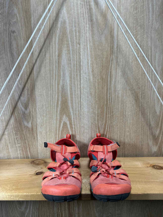 Keen Size Y5 Summer