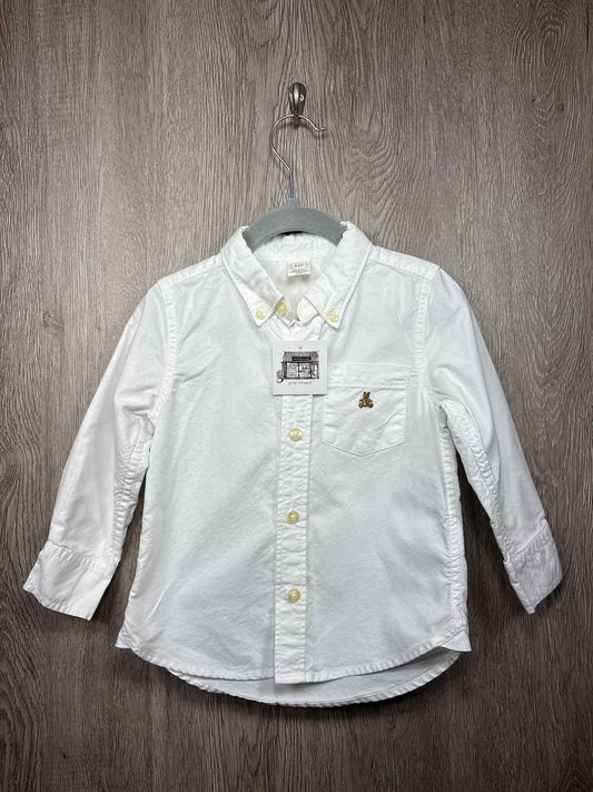 Gap Size 2y Shirt