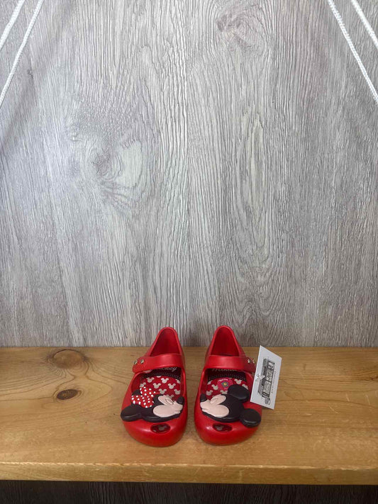 Mini Melissa Size C5 Dress Up