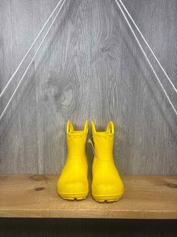 Crocs Size C6 Rain Boots