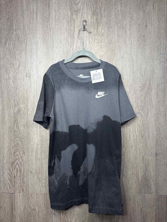 Nike Size 8-10y Shirt