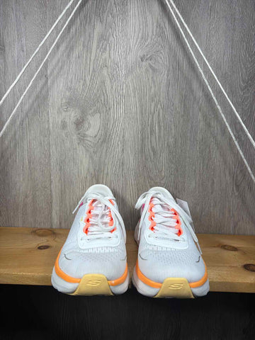 Skechers Size Y6 Sneakers