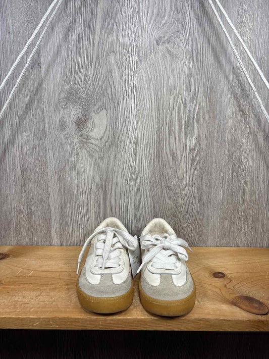 Zara Size C9 Sneakers
