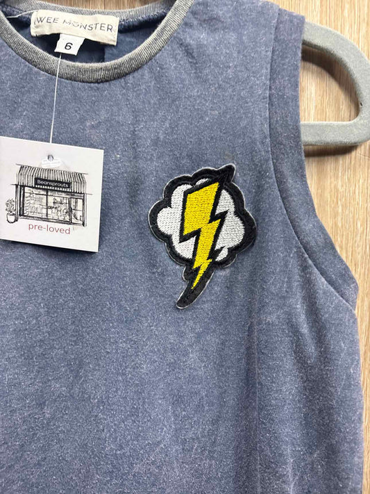Size 6y Shirt