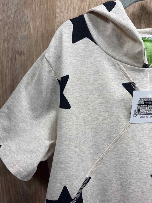 Peekaboo Beans Size 8y Hoodie