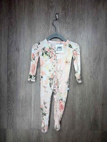 Posh Peanut Size 0-3m Sleeper